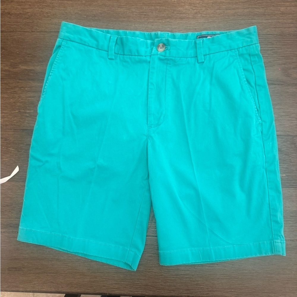 Vineyard Vines Teal Shorts men's size 32